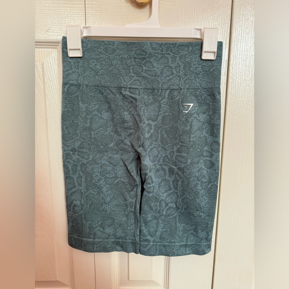 Gymshark Adapt Animal Seamless Cycling Shorts - size M